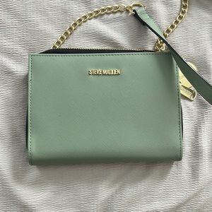 Steve Madden crossbody bag
